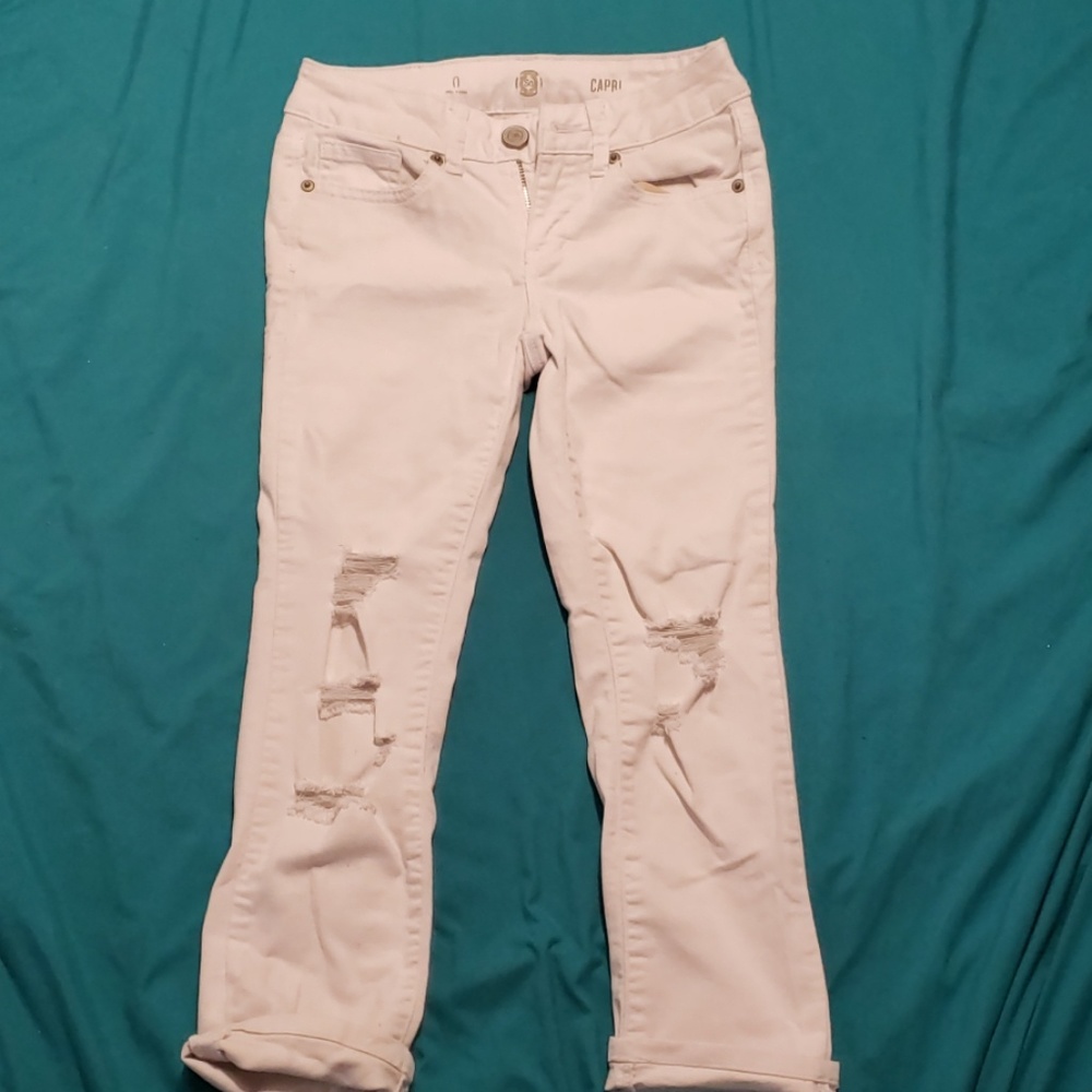 White capris